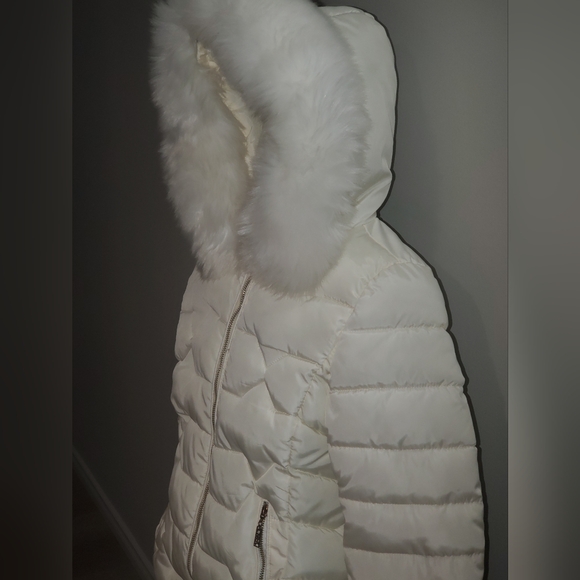 New Cute Winter Jacket - Picture 6 of 16